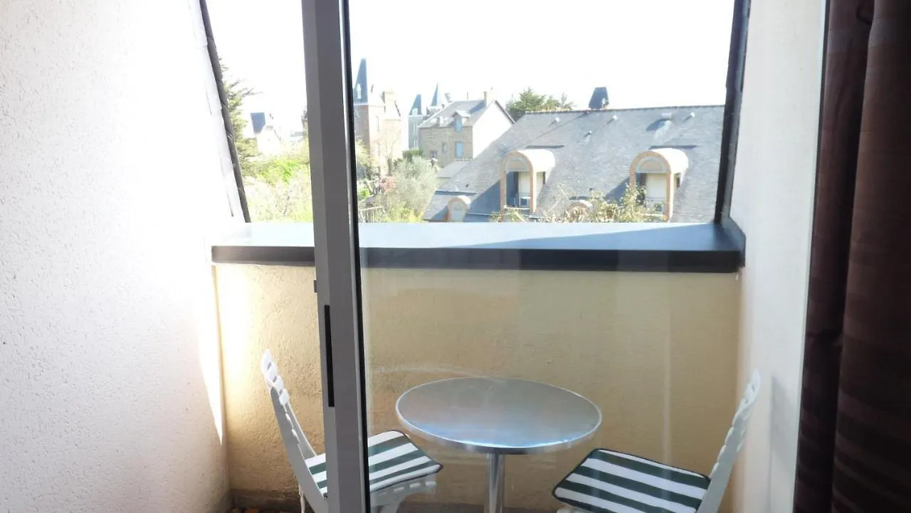 Appart Bord De Mer Dinard Apartment