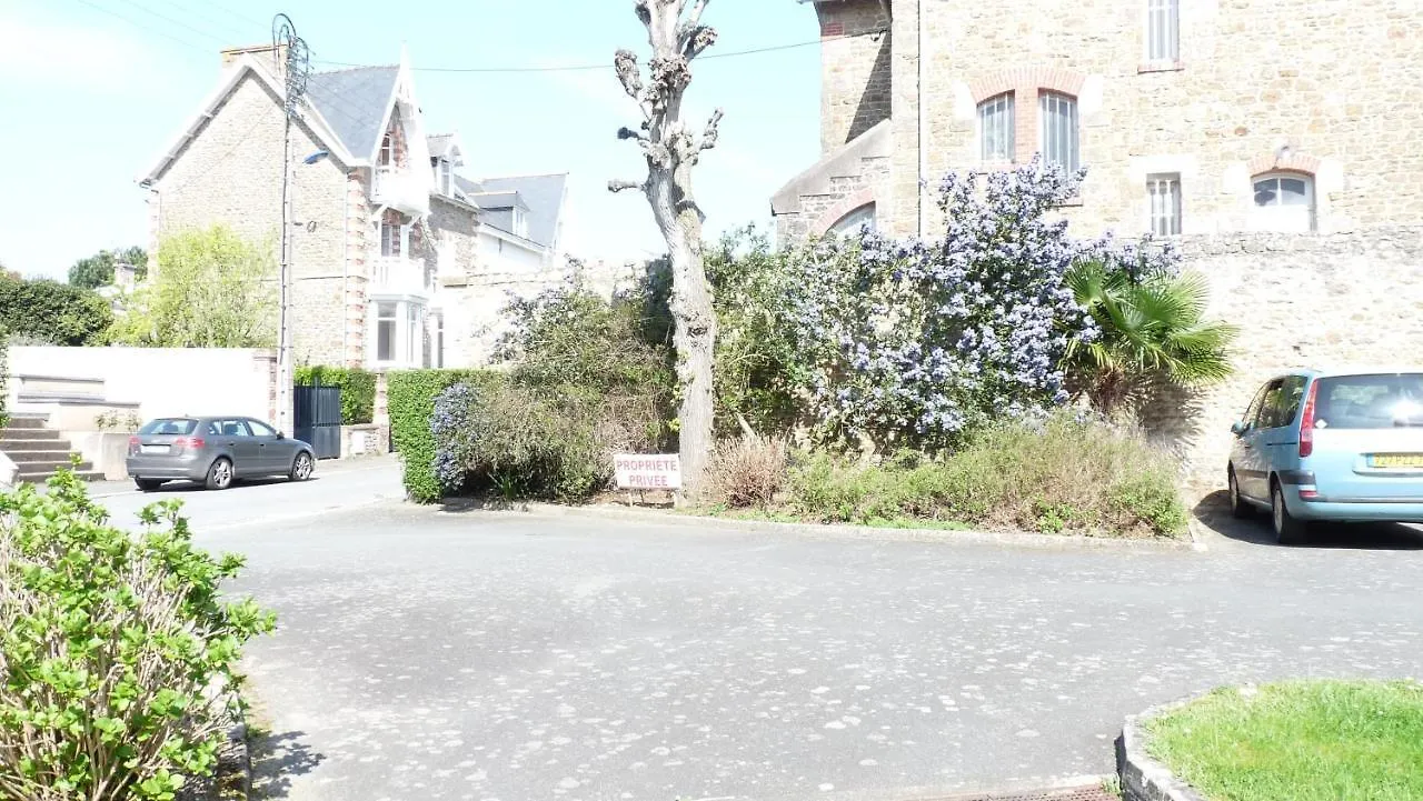 Apartment Appart Bord De Mer Dinard